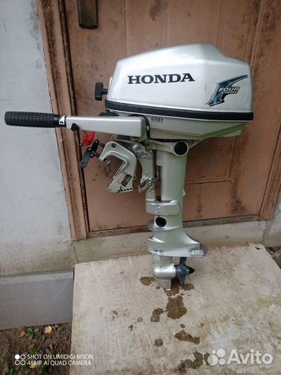 Лодочный мотор