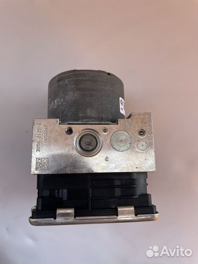Блок ABS (насос) VW Tiguan 2 2022