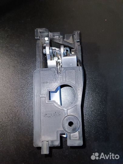 Ручка двери внутренняя hyundai solaris правая