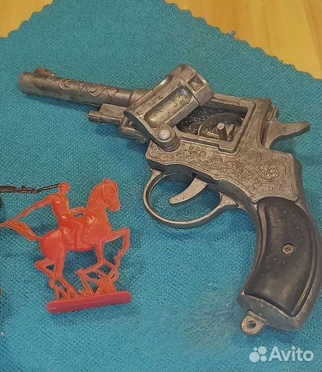 Детская игрушка из СССР