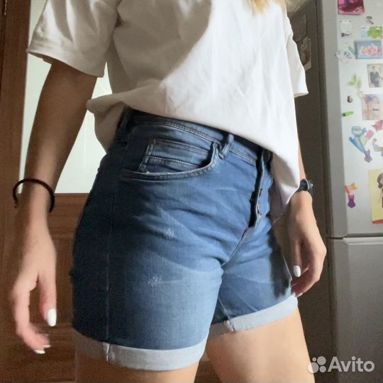 Джинсовые шорты 44 размер летние на пуговицах