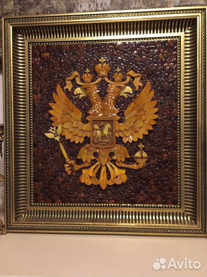 Картина из янтаря Герб России