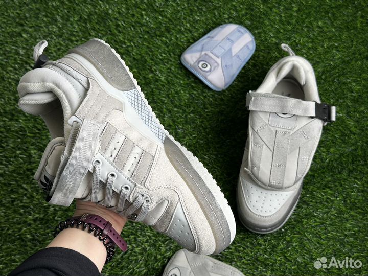 Кроссовки Adidas Bad Bunny 36-41 бежевый