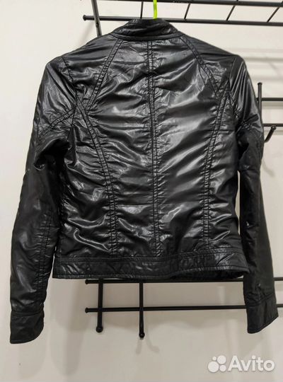 Ветровка женская. Размер 42-44