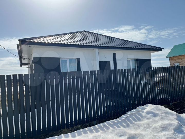 Коттедж 90 м² на участке 8 сот.