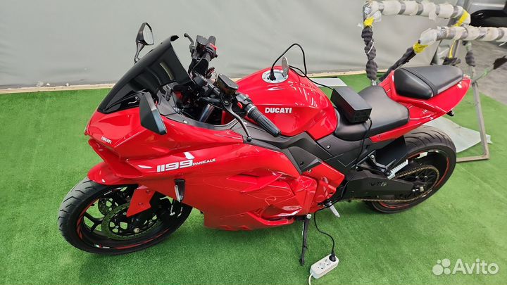 Электромотоцикл Ducati Panigale