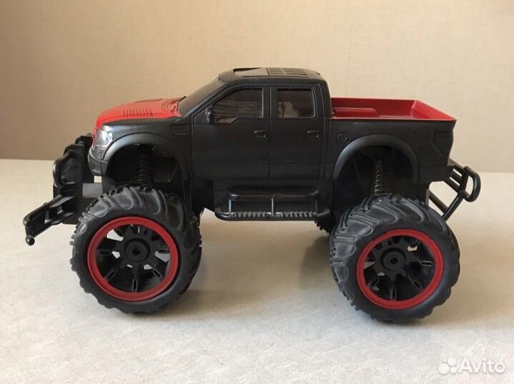 Джип на пульте