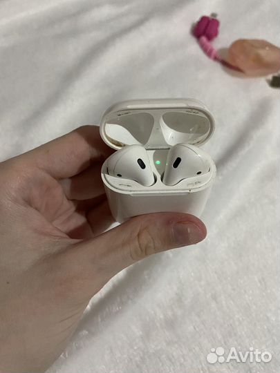 Airpods 2