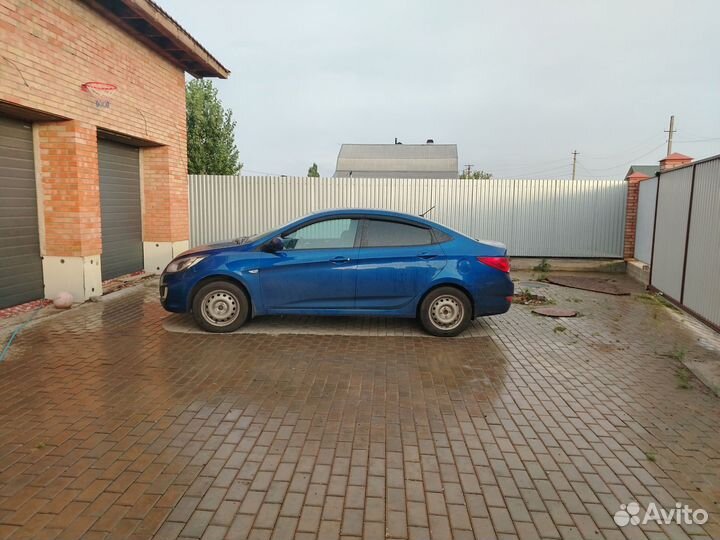 Hyundai Solaris 1.4 AT, 2012, 208 608 км