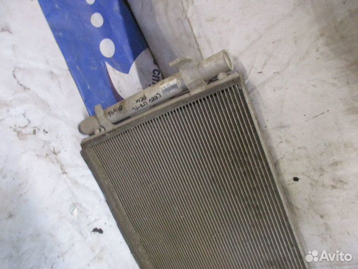 Радиатор кондиционера Kia Ceed 2007-2012 (976061H0