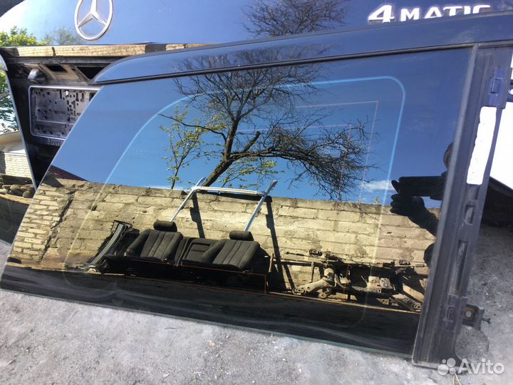 Стекло багажника Mercedes w164 GL