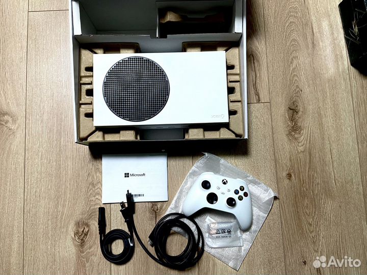 Игровая консоль xbox series s