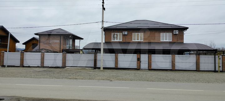 Дом 250 м² на участке 6 сот.