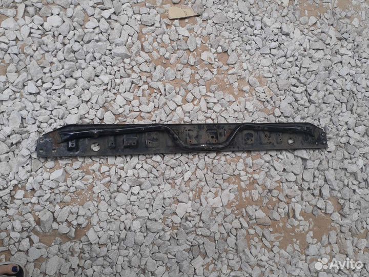 Балка подрадиаторная Land Rover Freelander 2 2006