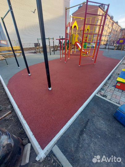 Резиновое покрытие для детских и спортивных пл