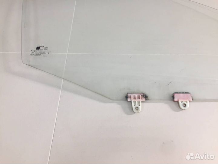 Стекло двери передней правой Nissan Almera Classic