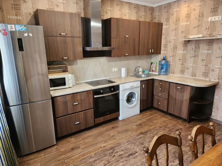 2-к. квартира, 65 м², 11/16 эт.