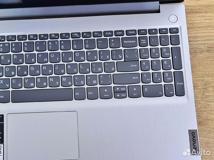 Ноутбук Lenovo