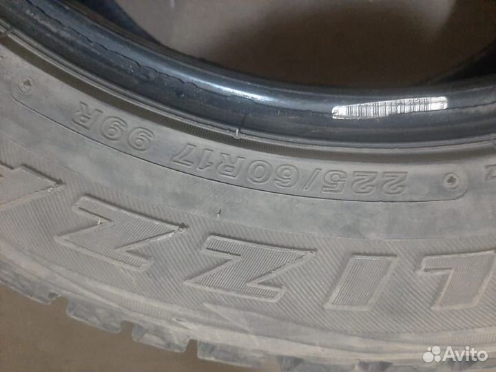 Bridgestone Blizzak 225/60 r17