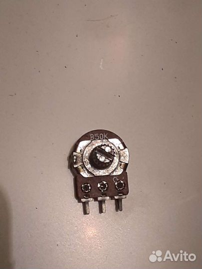 Переменный резистор