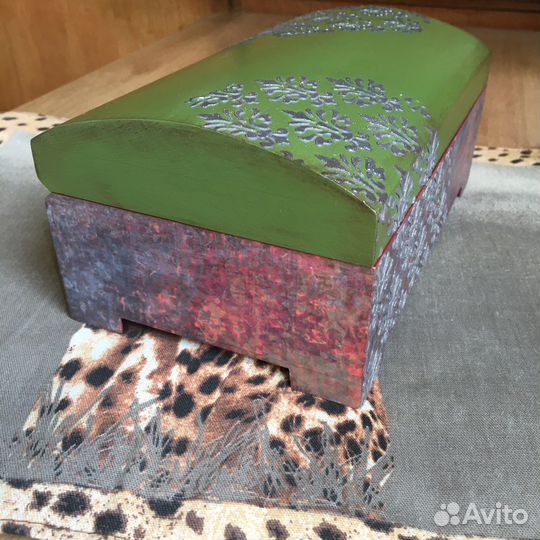 Шкатулка для украшений новая