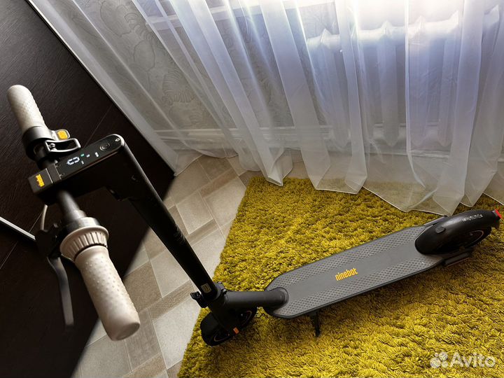 Электросамокат ninebot kickscooter max g30p