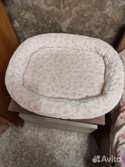 Лежанка для кошек