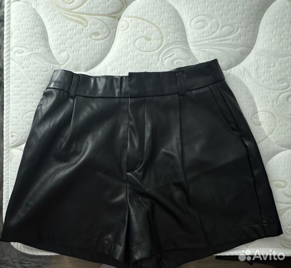 Шорты женские кожаные 46