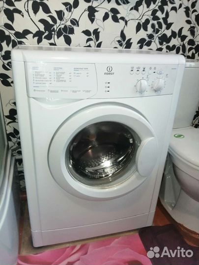 Стиральная машина indesit