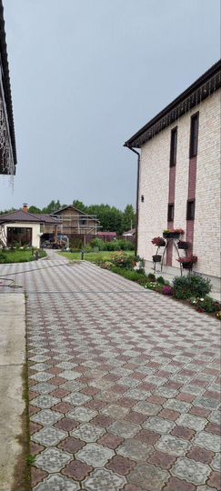 Дом 176 м² на участке 15 сот.