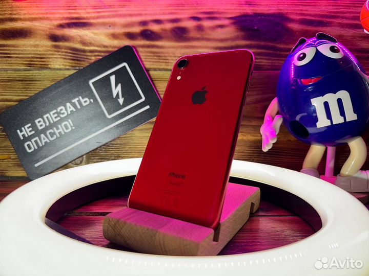 iPhone Xr, 64 ГБ