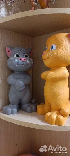 Интерактивный кот Том