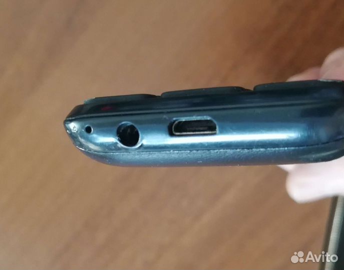 Телефон Inoi 242