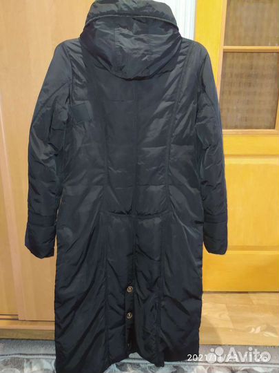 Пуховик-пальто женский