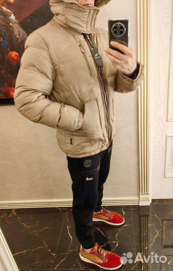 Armani пуховик куртка р46-48-50-52