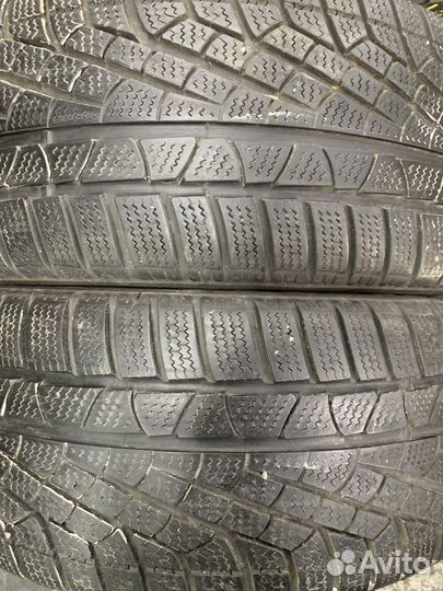 Pirelli Sottozero Winter 240 235/50 R18 101V