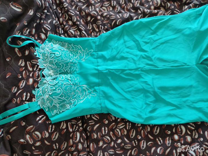 Вечернее платье