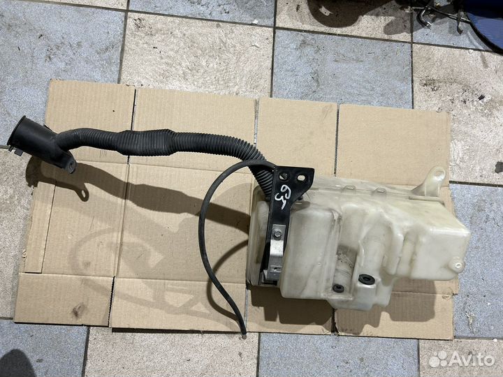 Бачок омывателя стекла BMW E65