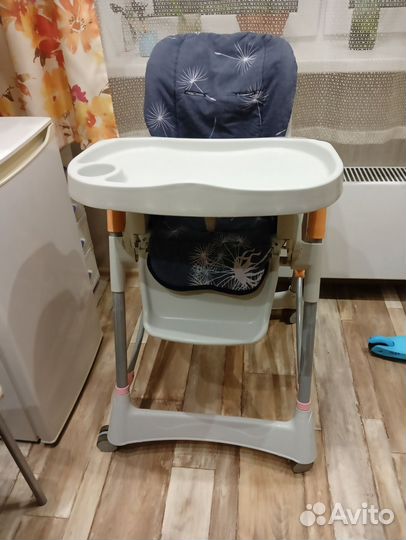 Стул для кормления