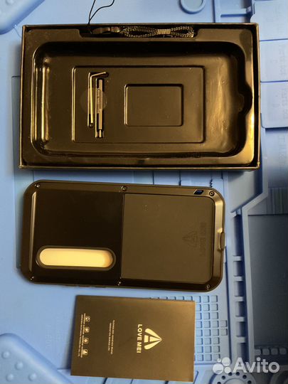 Металический защитный чехол для Xiaomi Mi 10 Pro