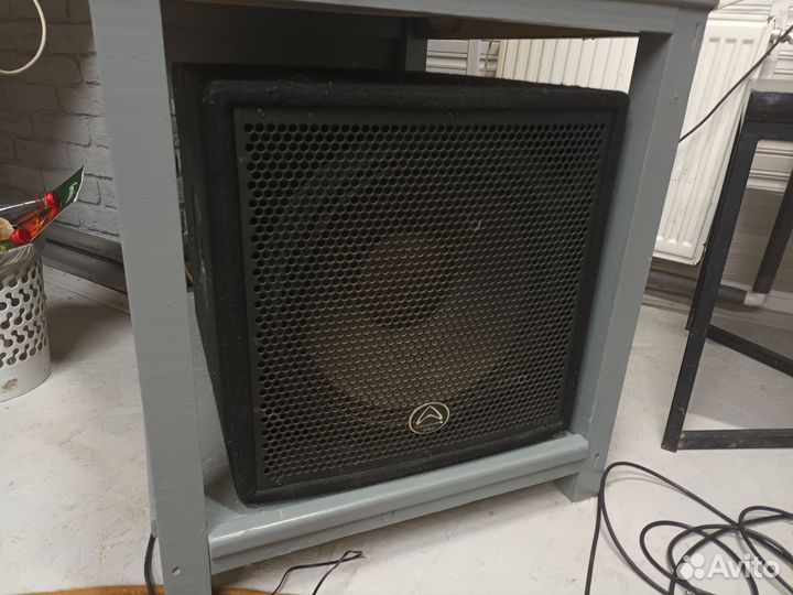 Басовый комбик subwoofer сабвуфер
