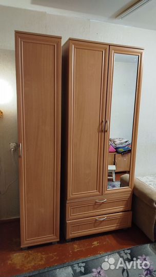 Секция от стенки