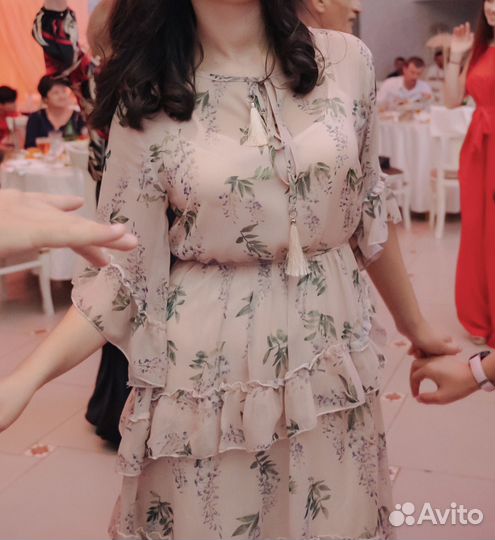 Платье женское