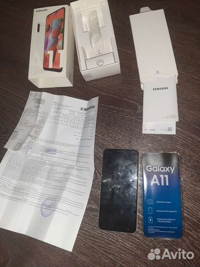 Мобильные телефоны