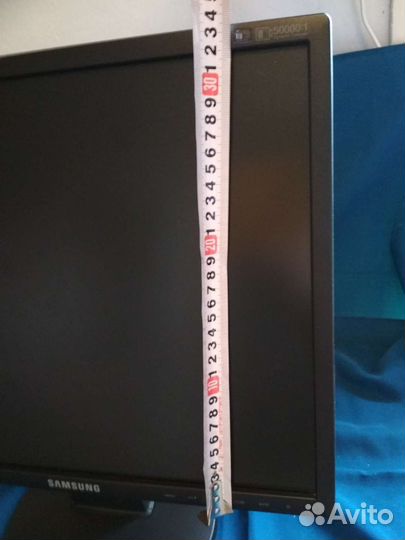 Монитор Samsung