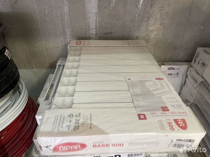 Радиатор Rifar Base Ventil 500 11 секций