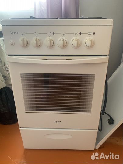 Газовая плита с электрической духовкой