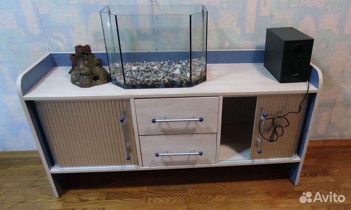 Стенка и тумба