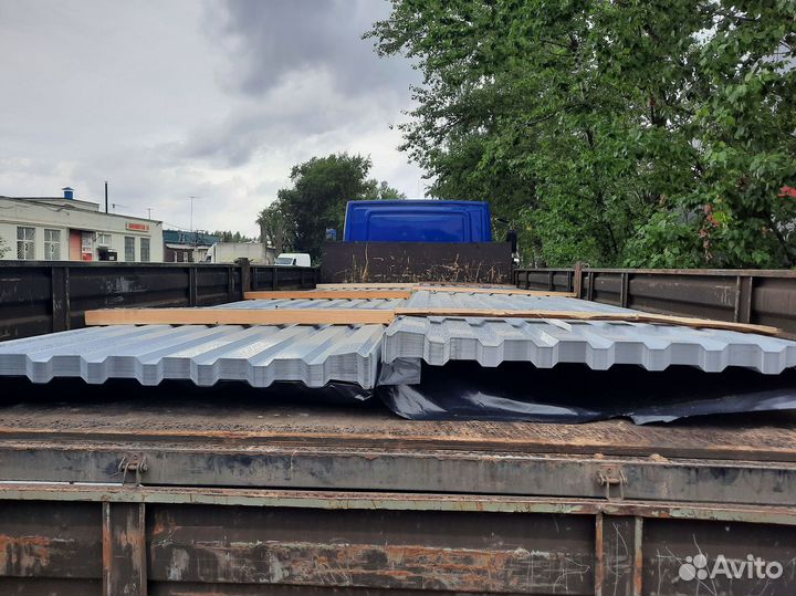 Профнастил оцинкованный окрашенный нс-35 0,5х1000