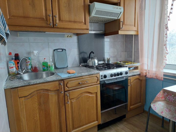 2-к. квартира, 56 м², 5/5 эт.